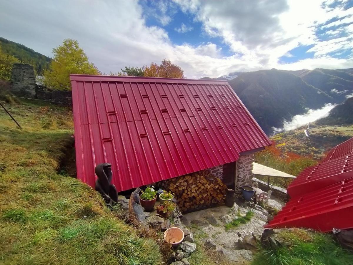 Bed and Breakfast Les Toits Rouges - Le Luxe De La Simplicite Au Bout Du Sentier Saint-Étienne-de-Tinée Zewnętrze zdjęcie