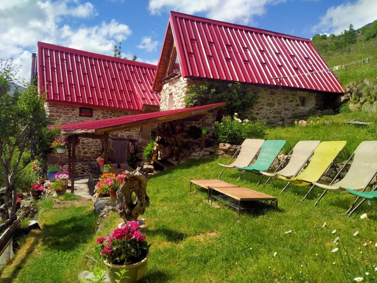 Bed and Breakfast Les Toits Rouges - Le Luxe De La Simplicite Au Bout Du Sentier Saint-Étienne-de-Tinée Zewnętrze zdjęcie